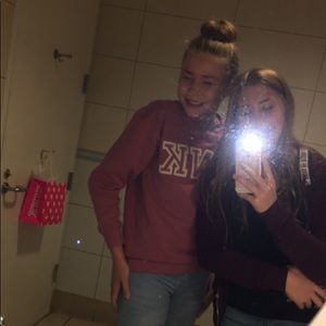 Meet your Posher, Sidnie